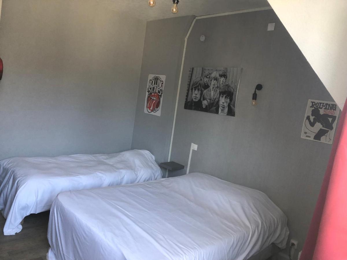 Hotel L'Ambroisie Pont-d'Ouilly Zewnętrze zdjęcie